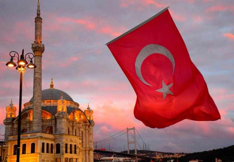 Le stablecoin RLUSD de Ripple débarque en Turquie via trois plateformes locales